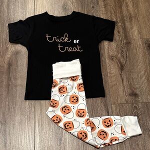 Trick or Treat Black Halloween Tee with Pumpkin Leggings Size: 2T-3T